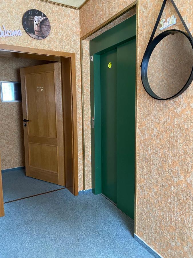 Haus Zur Pinge Hotell Altenberg  Exteriör bild